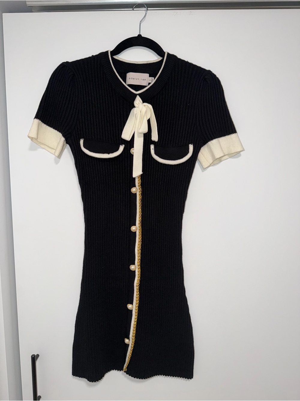 Adelyn Rae Black Knit Short-Sleeve Bow-Front Dress with Ivory Trim